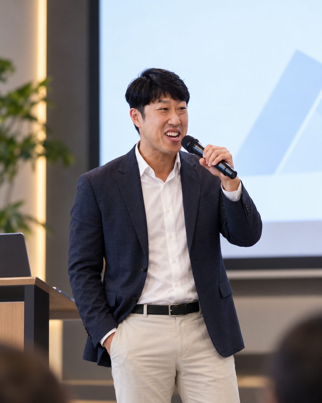 Cory Maki: Topical Authority Beats Content Volume